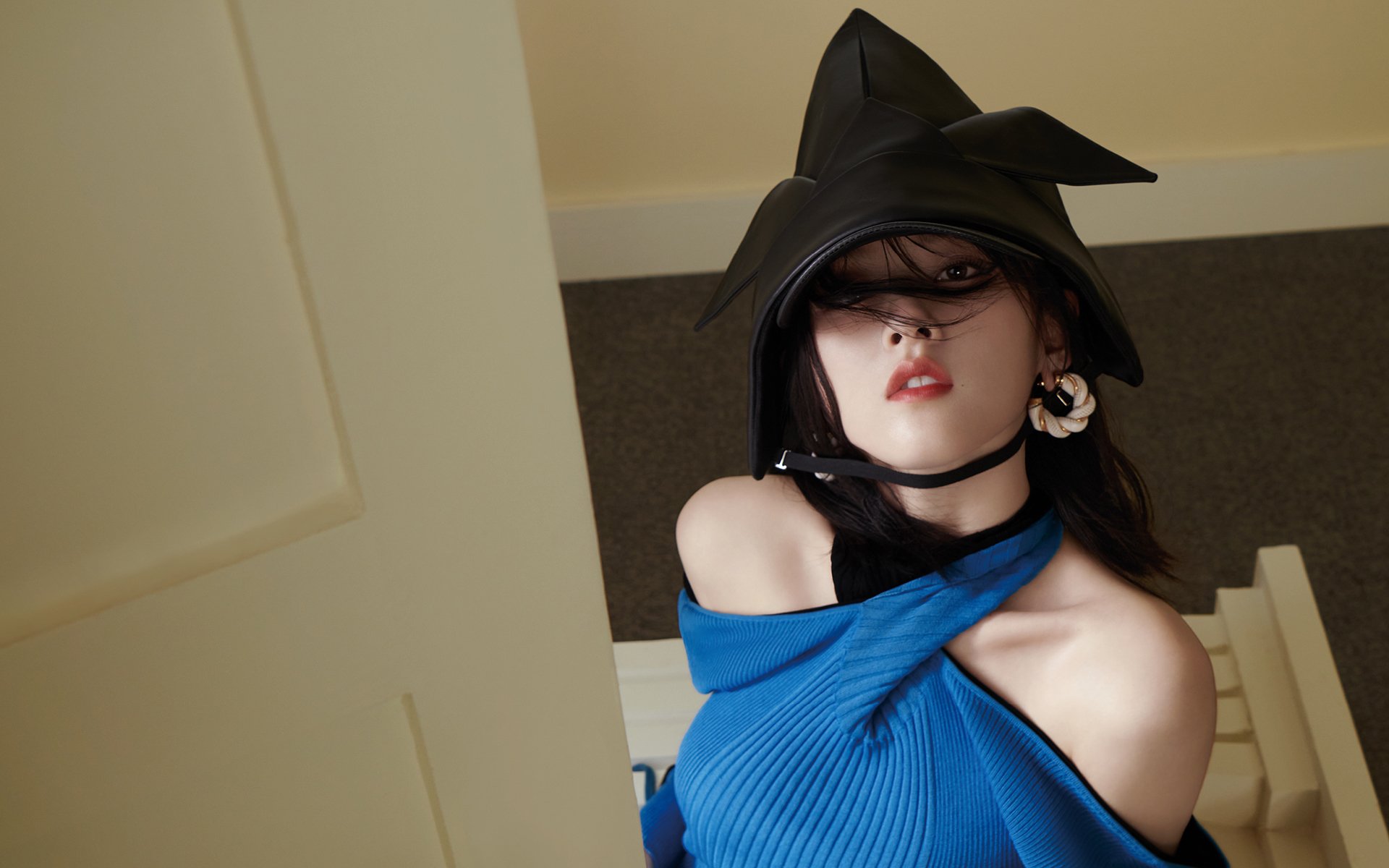 格纳布里一箭穿心！国际米兰欧冠梦碎，德国飞翼再现大场面先生本色