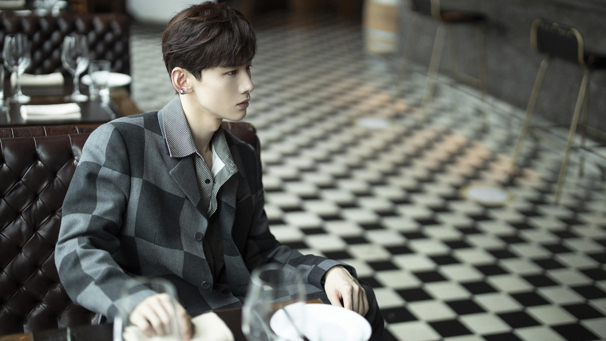 北岸花园的寂静,拉文47分撕碎绿军神话